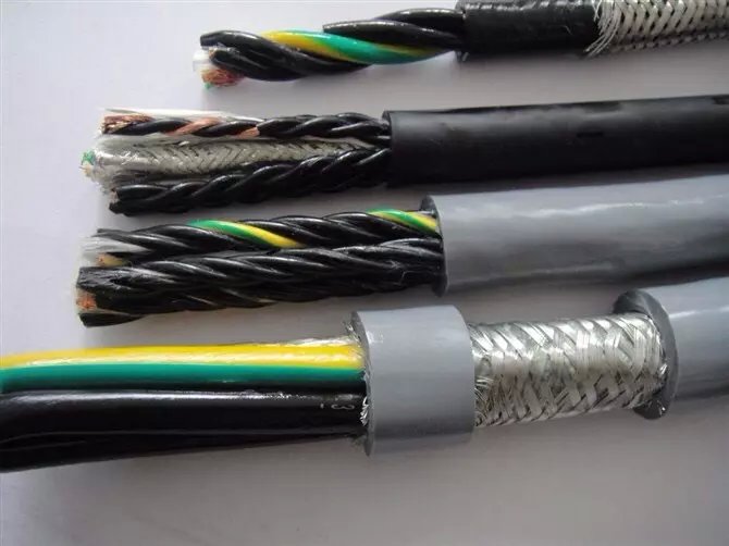 桁架机械手电缆选型指南 TRVV、TRVVP、TRVVSP拖链电缆的区别与应用